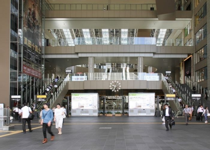 Phương tiện di chuyển đến lâu đài Osaka