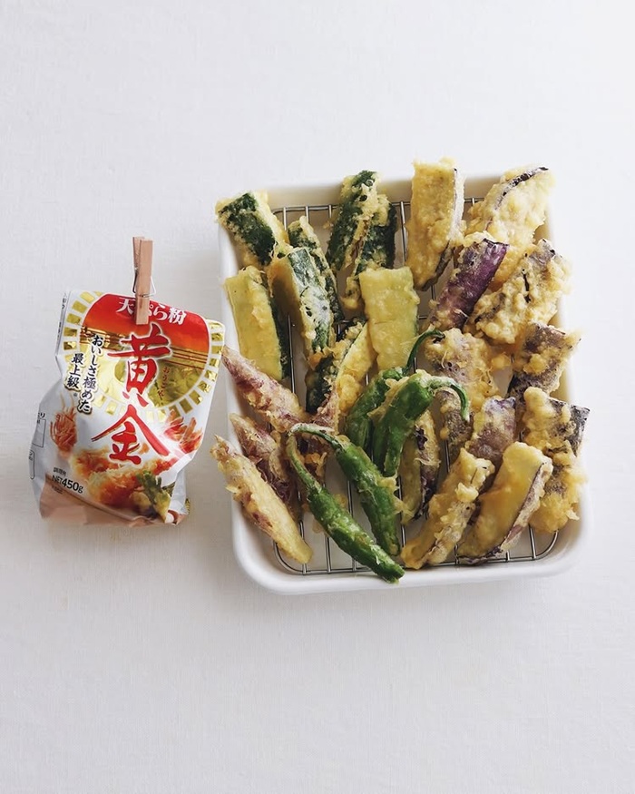 Trải nghiệm Tempura rau củ với lớp vỏ mỏng giòn tan đặc trưng. Nguồn: higuccini