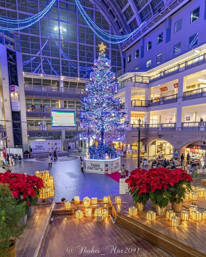 Sự giao thoa nét cổ điển và hiện đại tại Sapporo Factory. Nguồn: shohei_mar2091