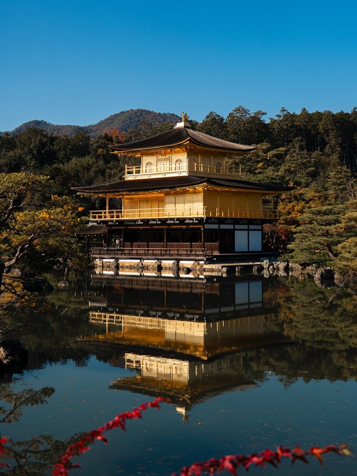Tìm hiểu địa chỉ chính xác của chùa vàng tại Kyoto. Nguồn: raissatito
