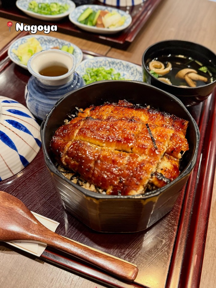 Thưởng thức cơm lươn nổi tiếng với hương vị đặc trưng của Aichi. Nguồn: totallydining