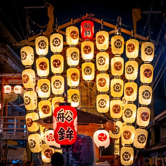 Lễ hội Gion Nhật Bản diễn ra suốt tháng 7 tại thành phố Kyoto. Nguồn: inakaadventure