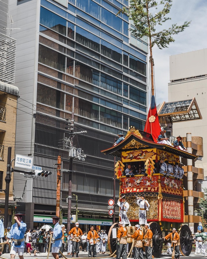 Không gian văn hóa nghệ thuật đặc sắc tại lễ hội Kyoto Gion. Nguồn: thelarachannel