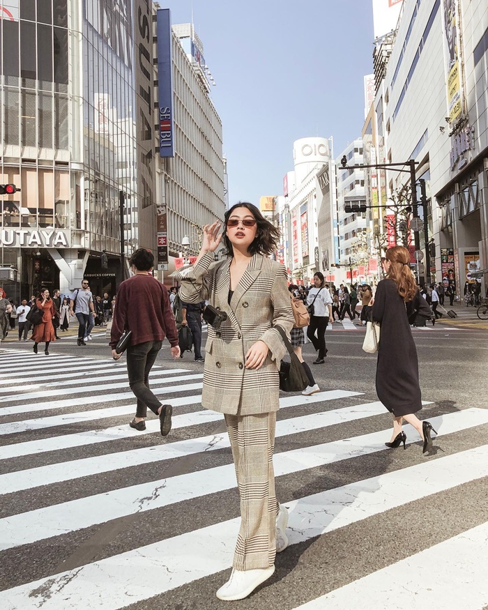 Trải nghiệm nhịp sống hối hả tại giao lộ Shibuya Crossing sầm uất. Nguồn: reigermar