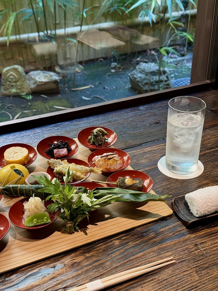 Trải nghiệm ẩm thực Kaiseki đặc sắc khi du lịch Kyoto. Nguồn: pawpaw_travel