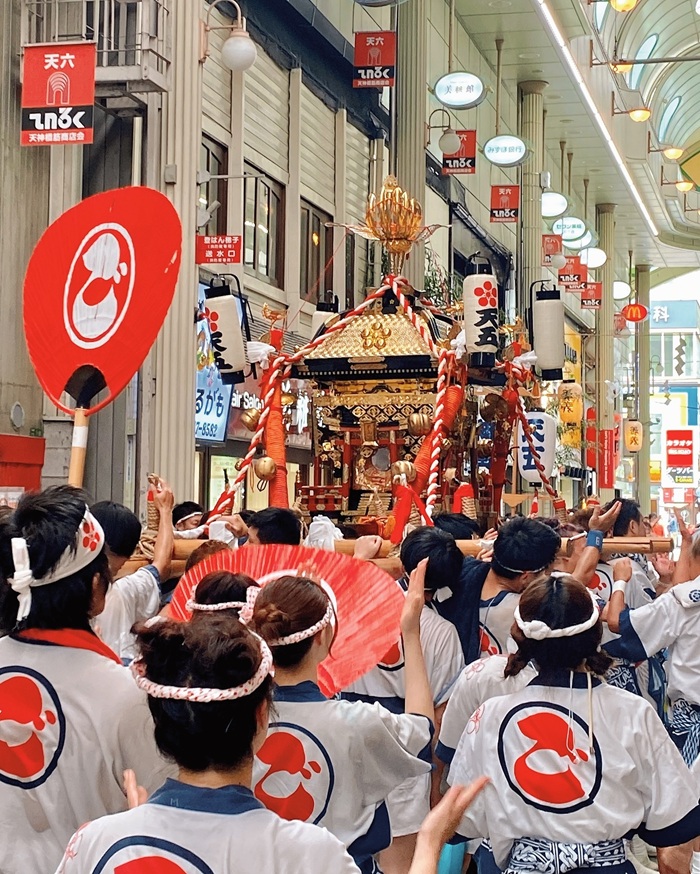 Trải nghiệm trò chơi dân gian cùng người dân địa phương Osaka. Nguồn: ranran721