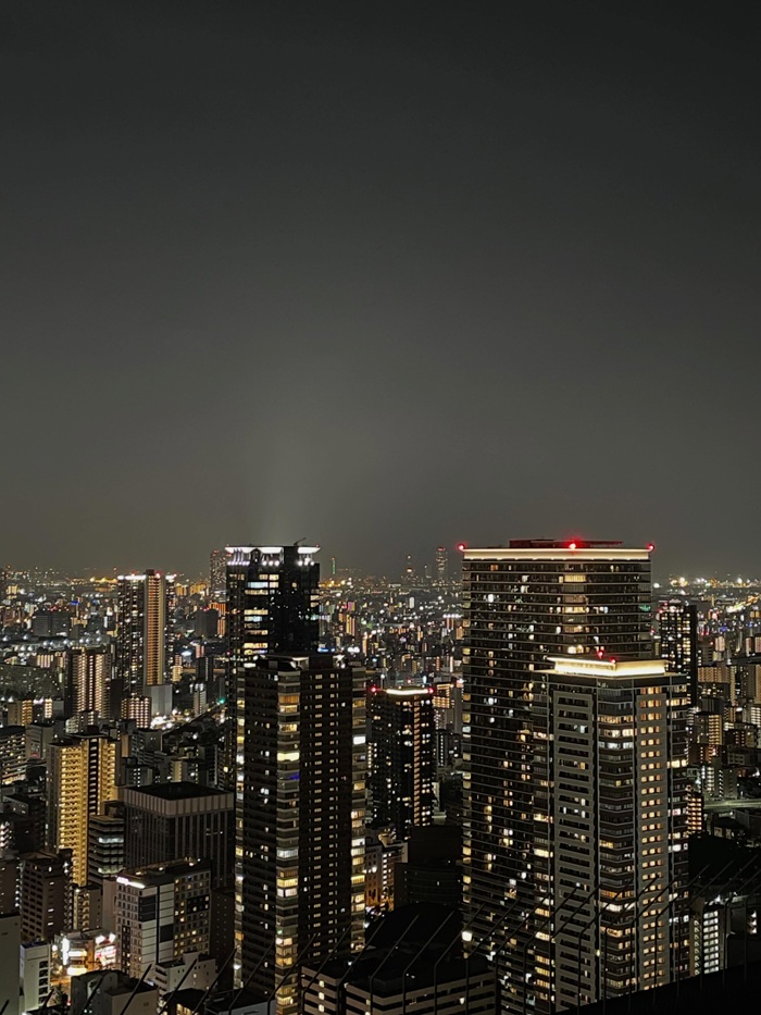 Lựa chọn địa điểm mua mỹ phẩm ở Osaka phù hợp lịch trình. Nguồn: ivanina.id