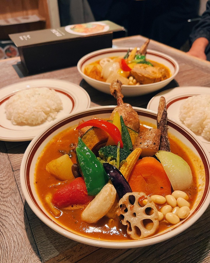 Món Soup Curry Sapporo đậm đà hấp dẫn du khách ghé thăm Hokkaido. Nguồn: won750322