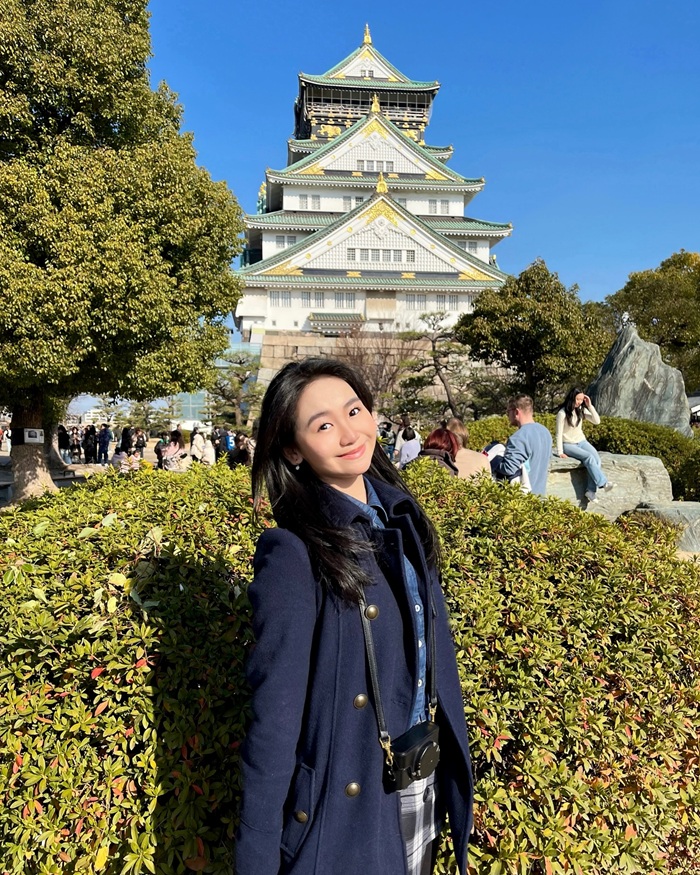Check in tại lâu đài Osaka nổi tiếng nhất thành phố. Nguồn: janecallista