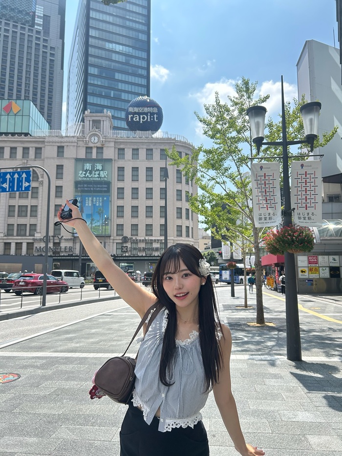 Check in tại khu vực trung tâm Namba sôi động nhất Osaka. Nguồn: momouenishi