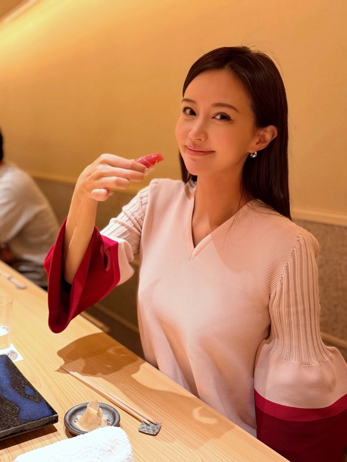 Trải nghiệm ẩm thực omakase đỉnh cao tại nhà hàng Sushi Saito danh tiếng. Nguồn: usavitta